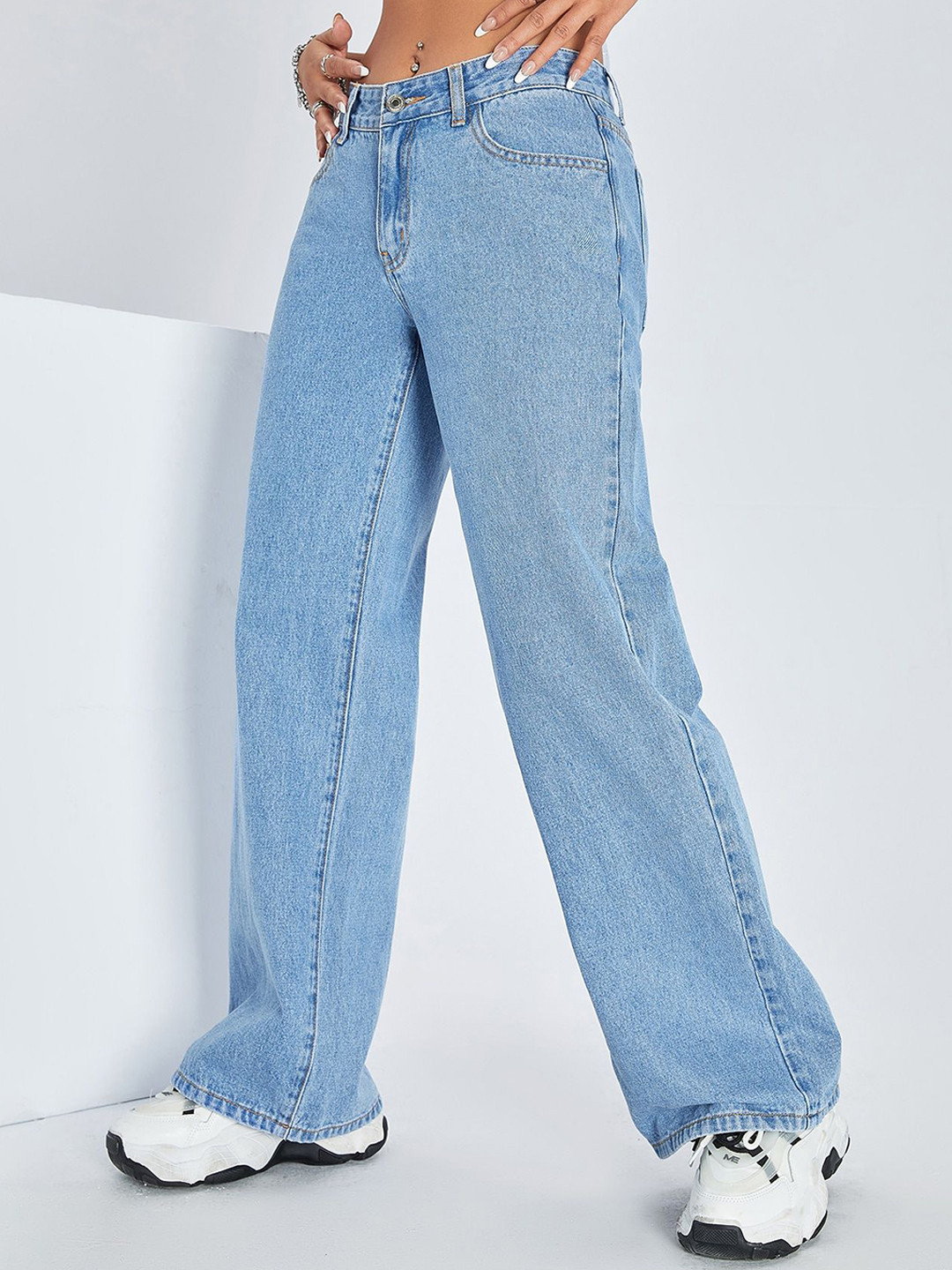 Crazeis Basics by Glossia Women Comfort Relaxed Fit Mid-Rise Cotton Stretchable Jeans