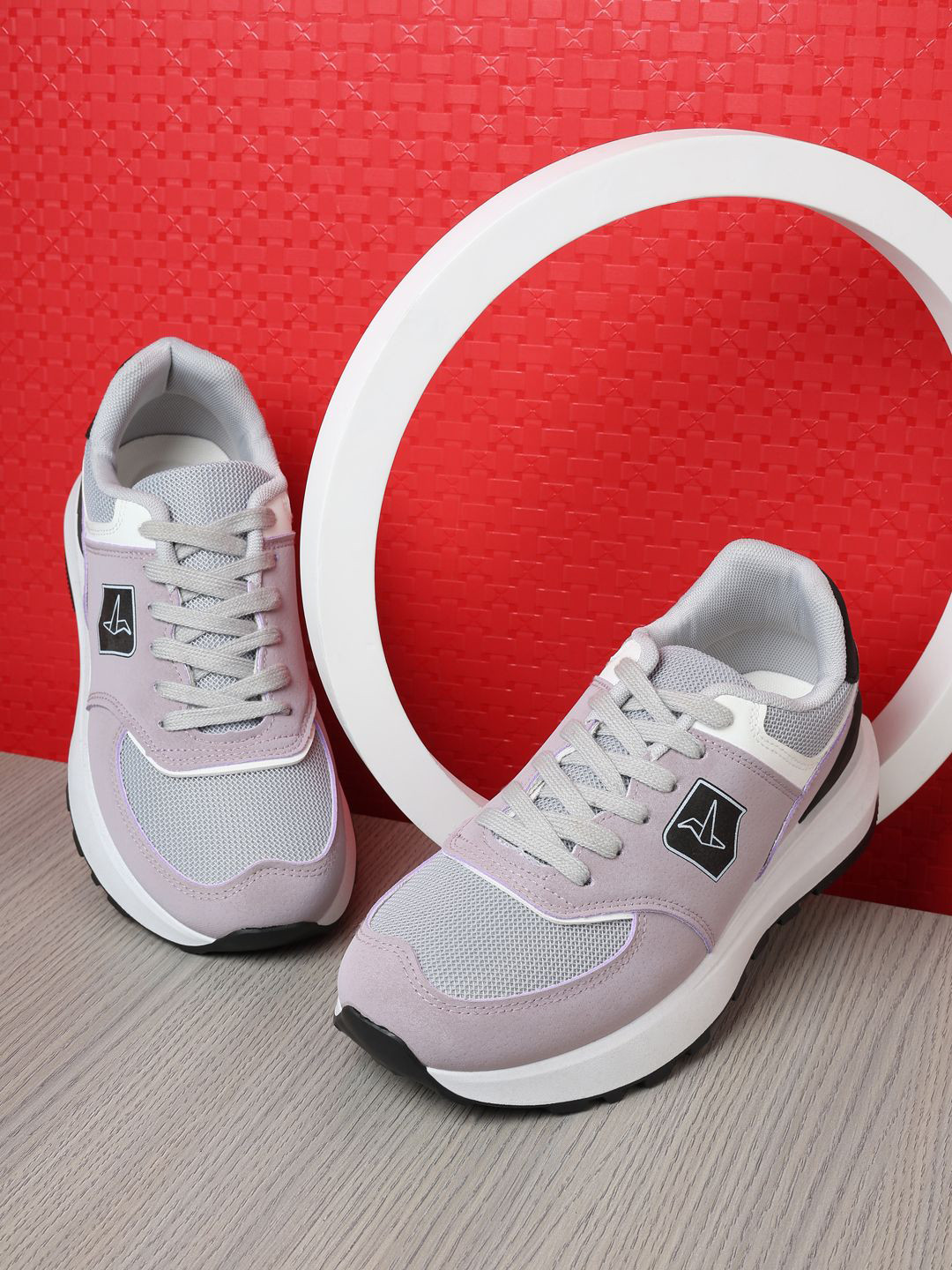 yoho Women CAS 106 Retro-Styled Chunky Sneakers