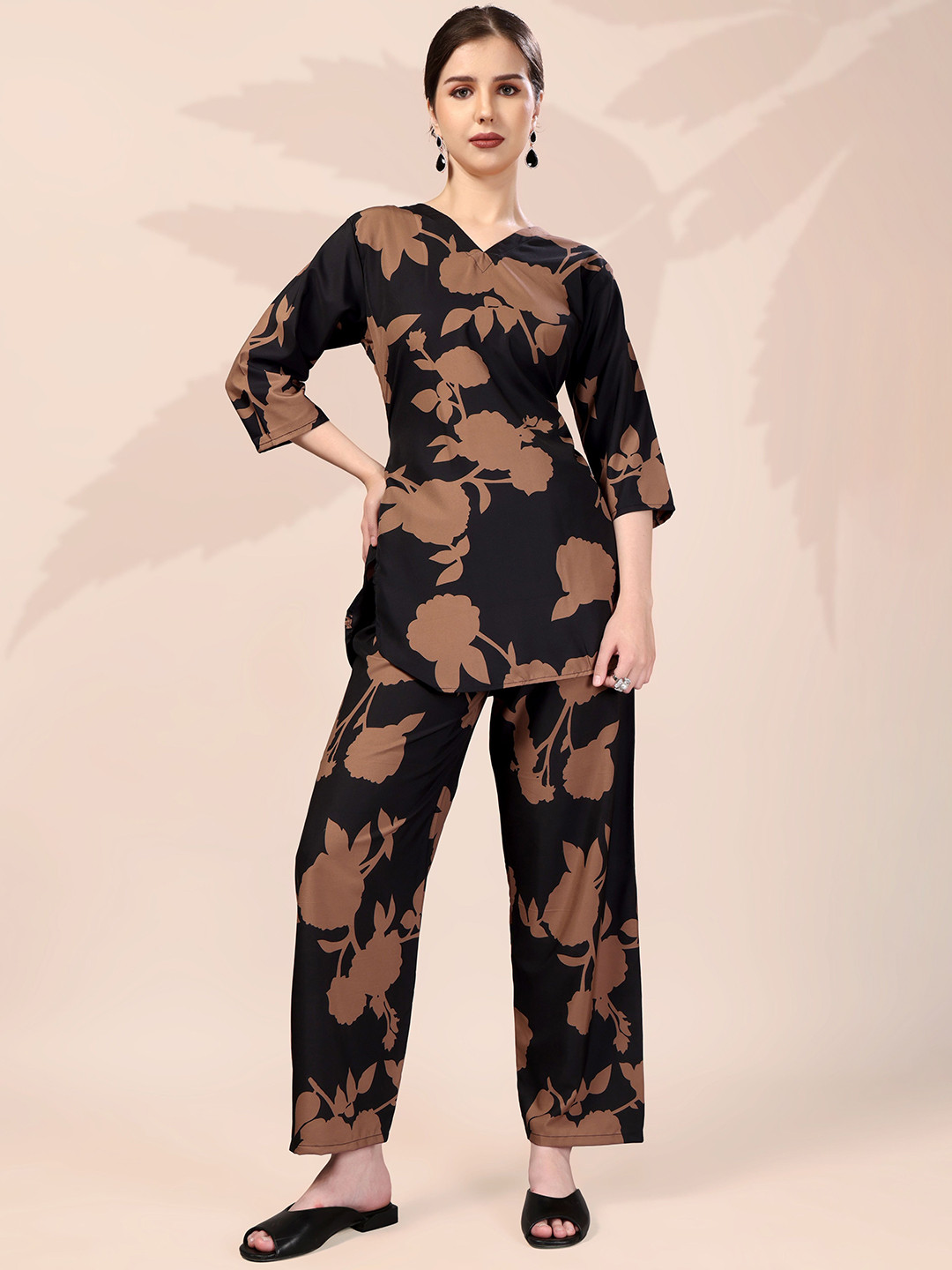 Kahara Printed V-Neck Tunic With Palazzos