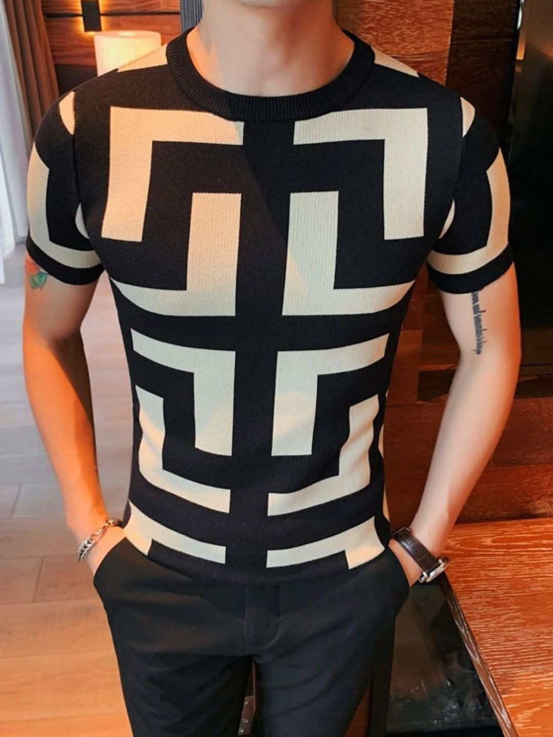 Slim Fit Abstract Geometric Short Sleeves T-shirt