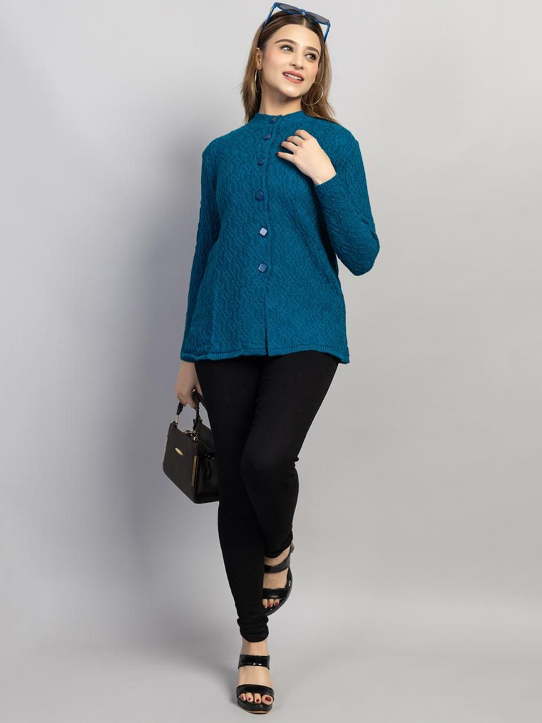 Dart Line Women Round Neck Cardigan