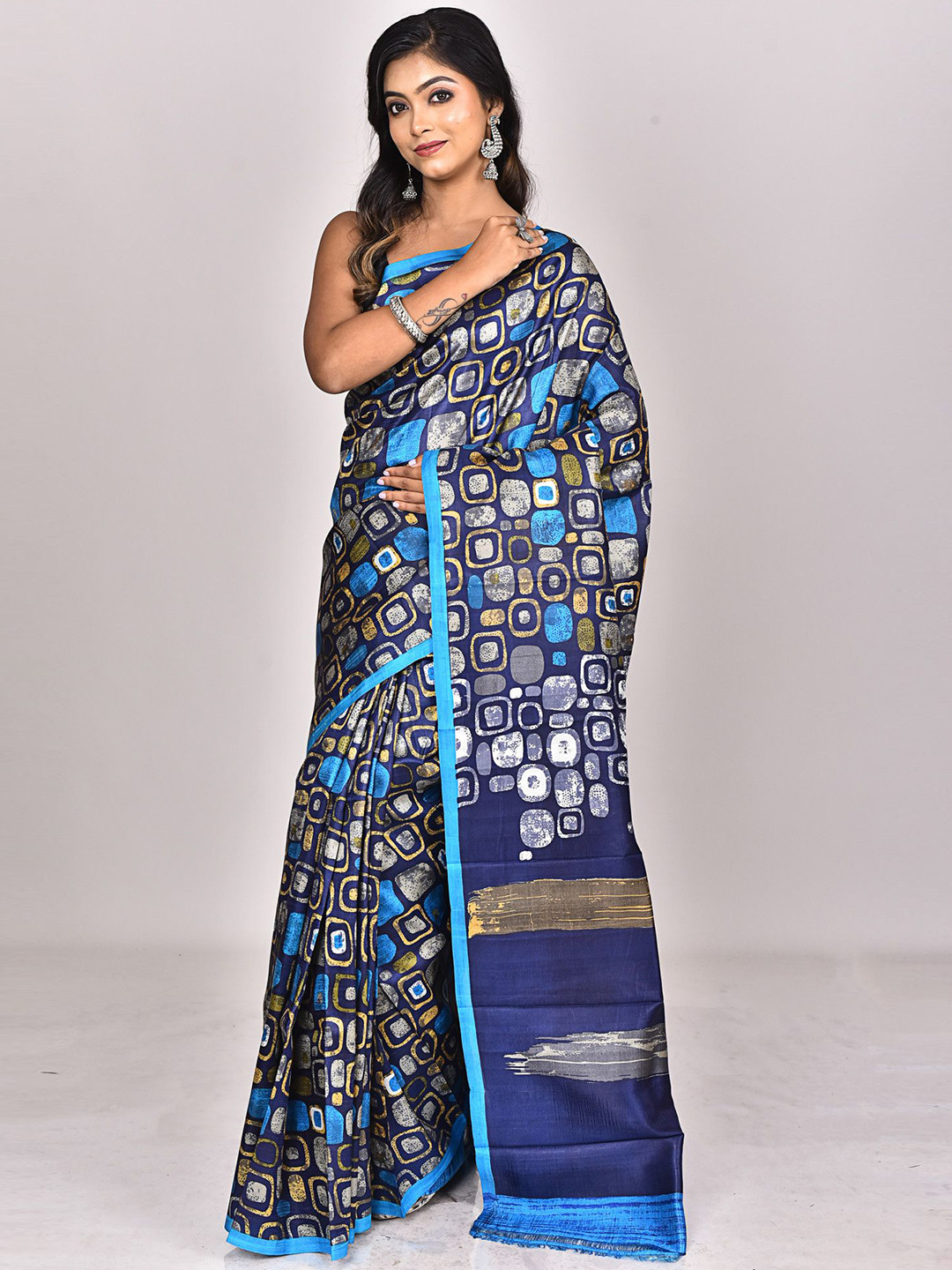 RAM SHYAM collection Abstract  Saree