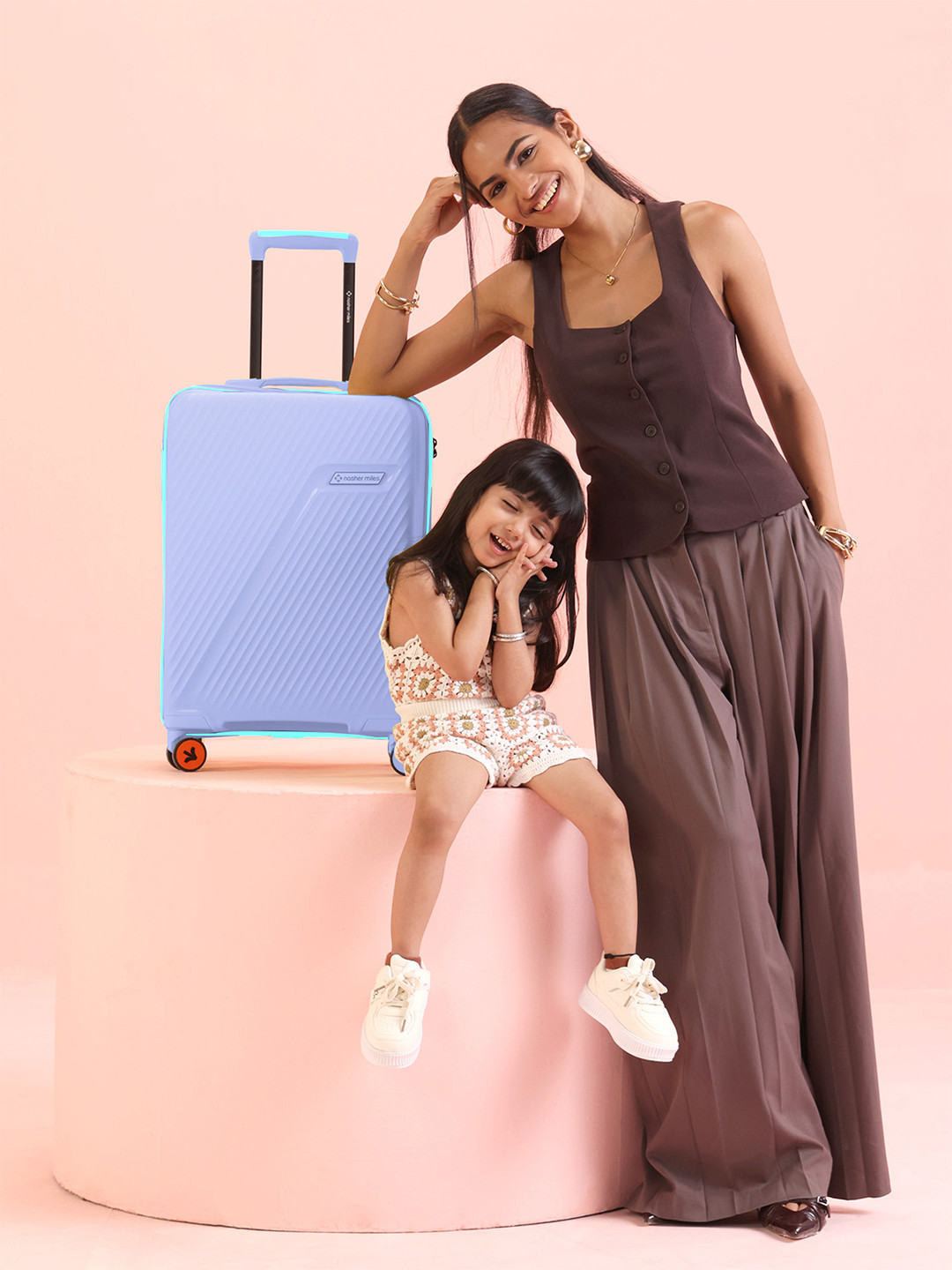 Nasher Miles Montreal Hard Sided Trolley Bag