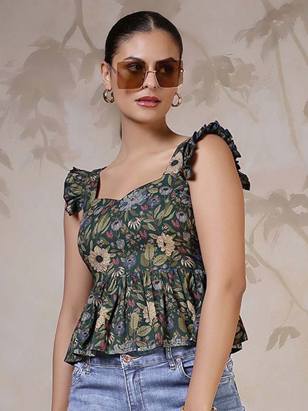 Nayo Women Ethnic Motif Printed Gathered Cotton Crop Top