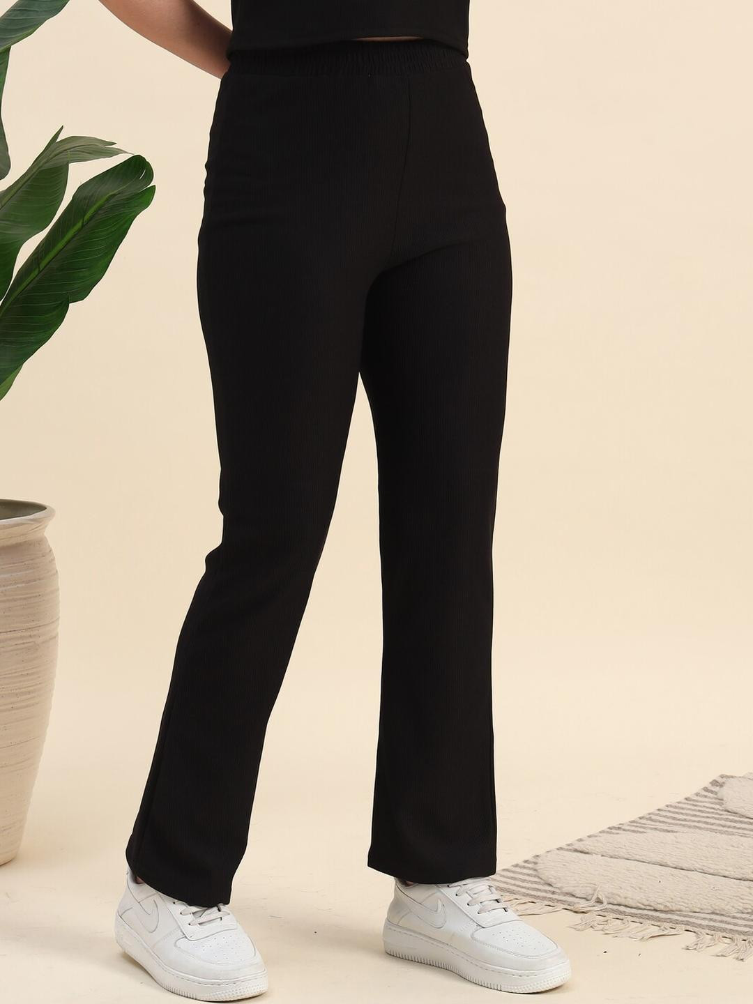 Leewan Women Black Straight Fit High-Rise Trousers