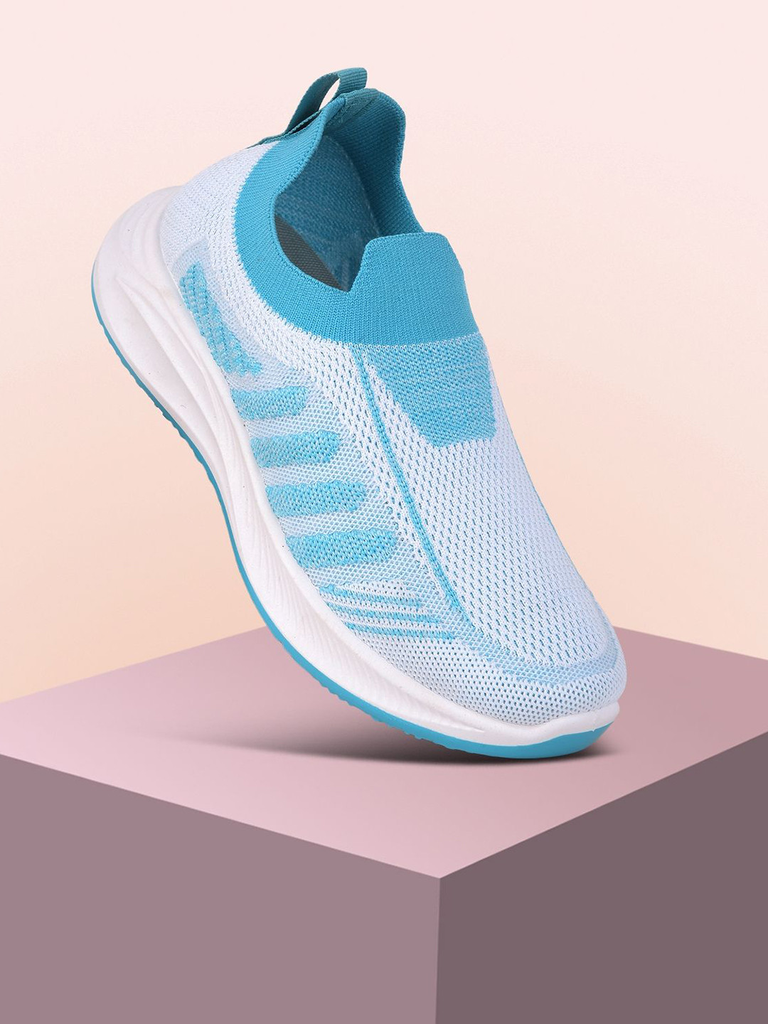 AMASA Women Textured Slip-On Sneakers