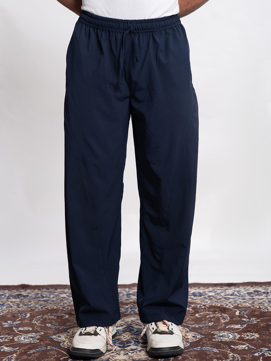 Me Craft Men Relaxed-Fit Mid-Rise Flat-Front Panel Regular Trousers