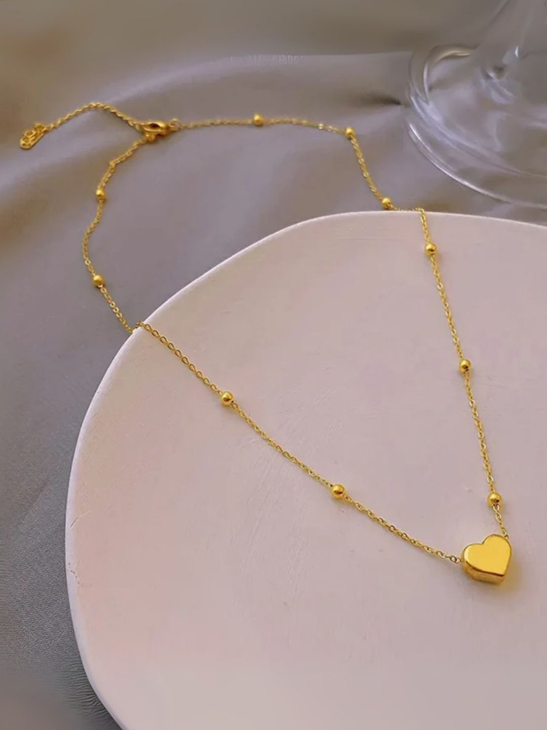 FAB COUTURE Gold-Plated Stainless Steel Waterproof Little Heart Shaped Chain