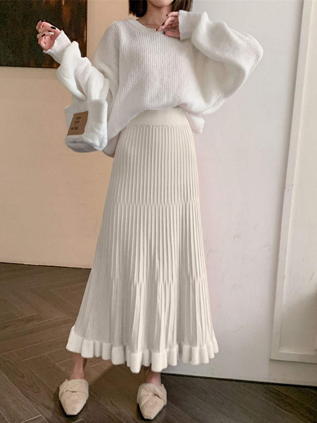 bebe Striped Pleated Knit A-Line Maxi Skirt With Faux Fur Hem