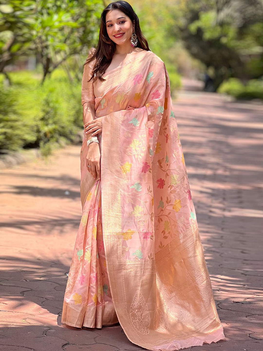 Nayanthara Trends Ethnic Motifs Woven Design Zari Organza Saree with Blouse Piece
