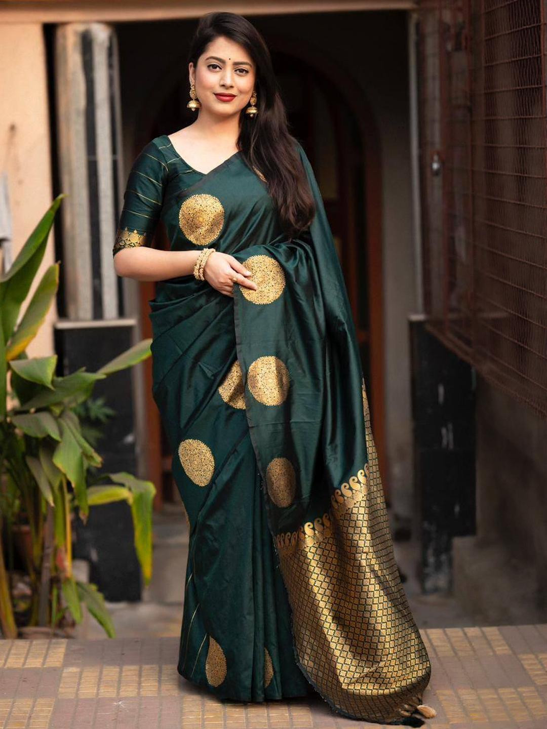 Sita Green Silk Blend Woven Design Sarees