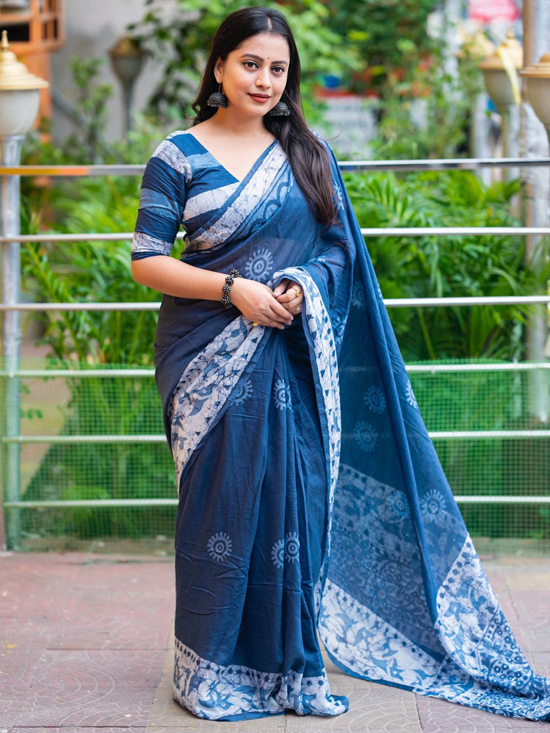 KALINI Blue Printed Cotton Blend Bagru Sarees