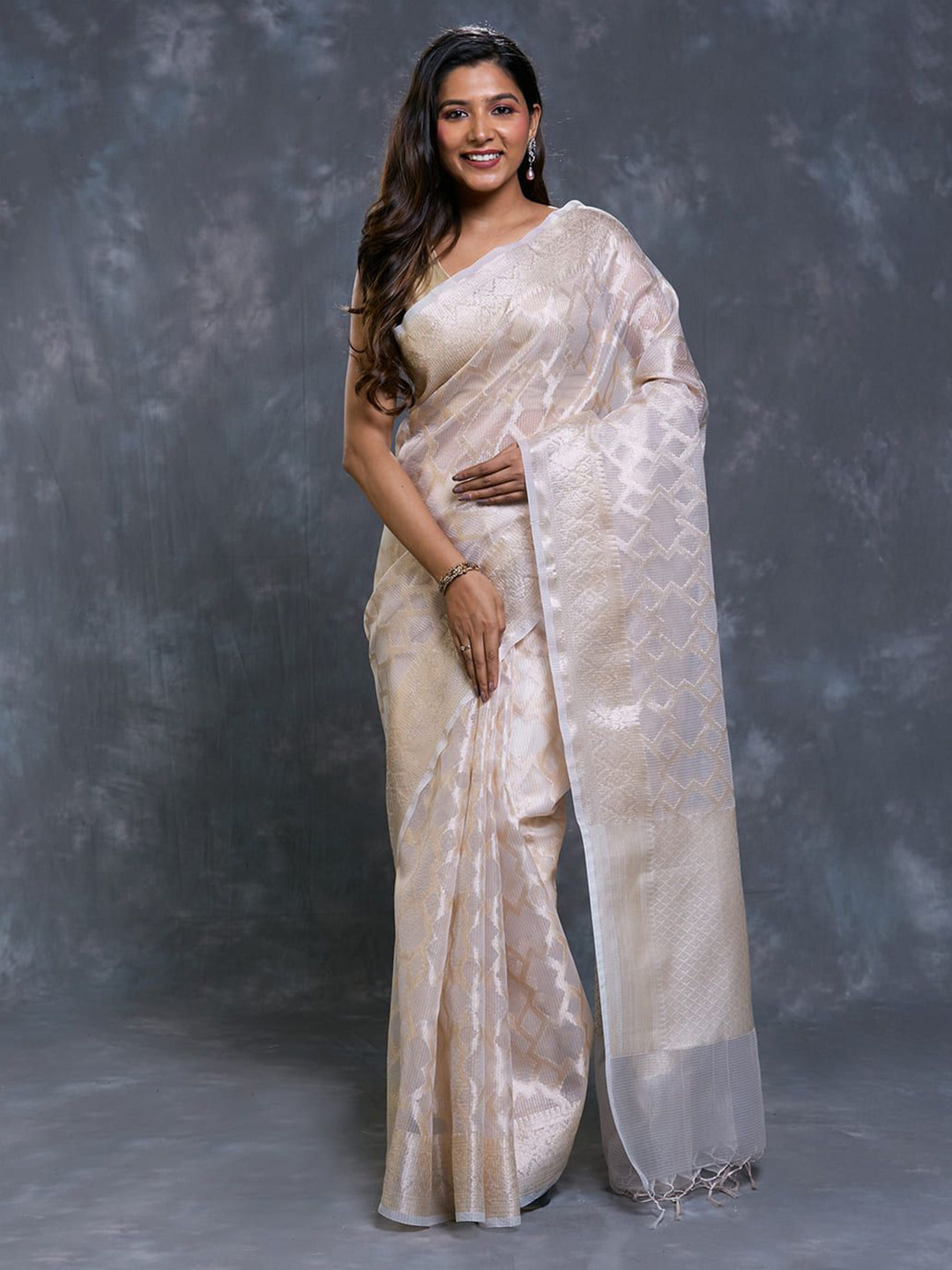 PALLU PATARI Geometric Woven Design Kota Saree