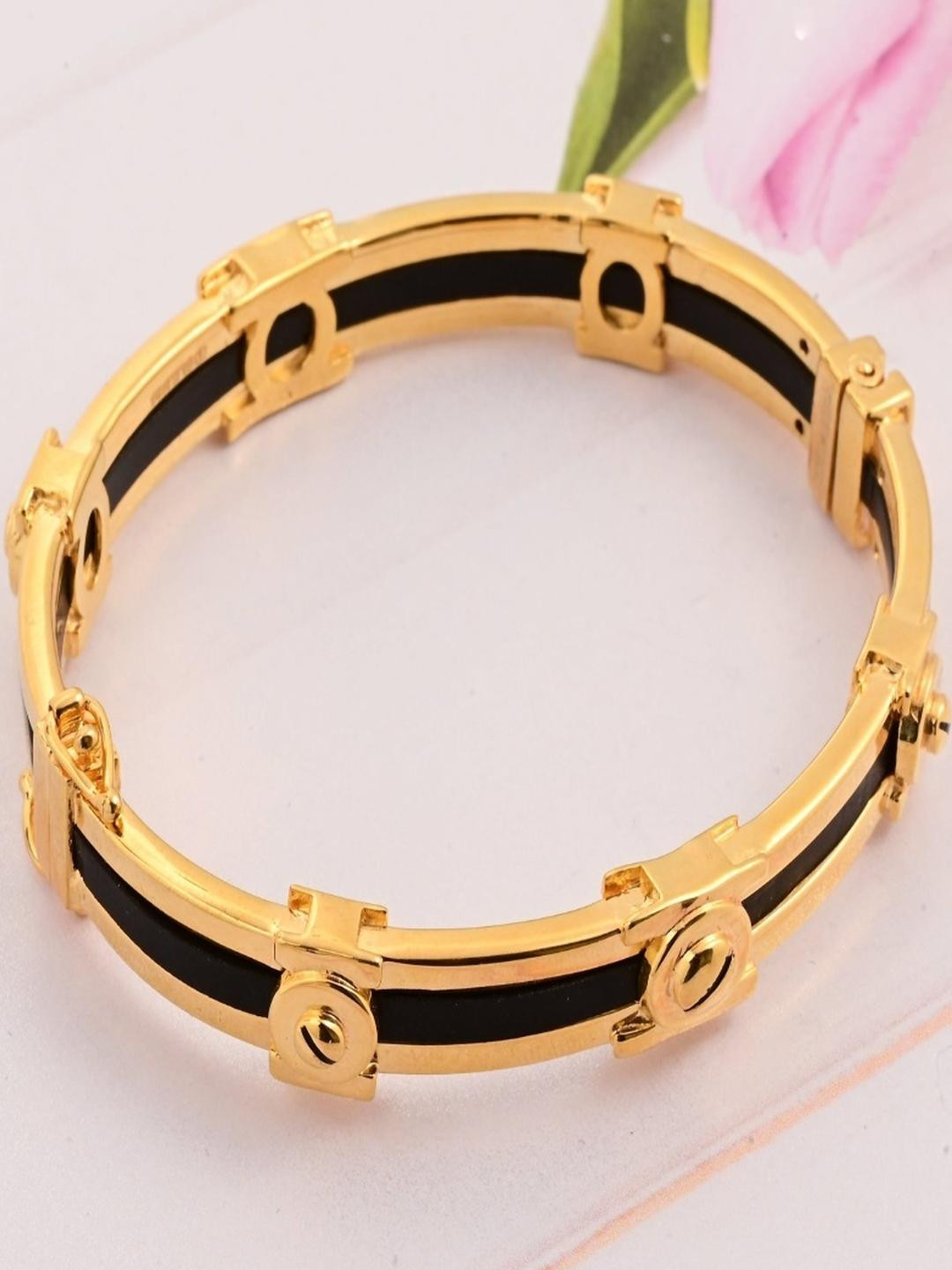 Vinayak Jewellers 925 Sterling Silver The Black Bolt Kada