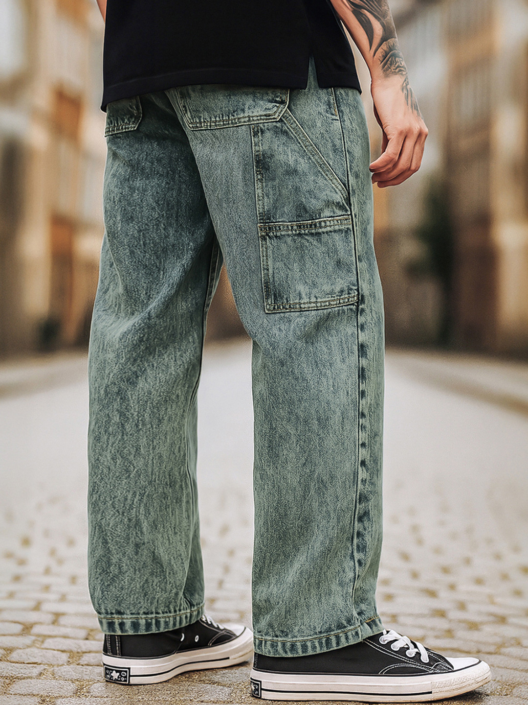 Bewakoof Men Bluish Green Washed Straight Fit Jeans