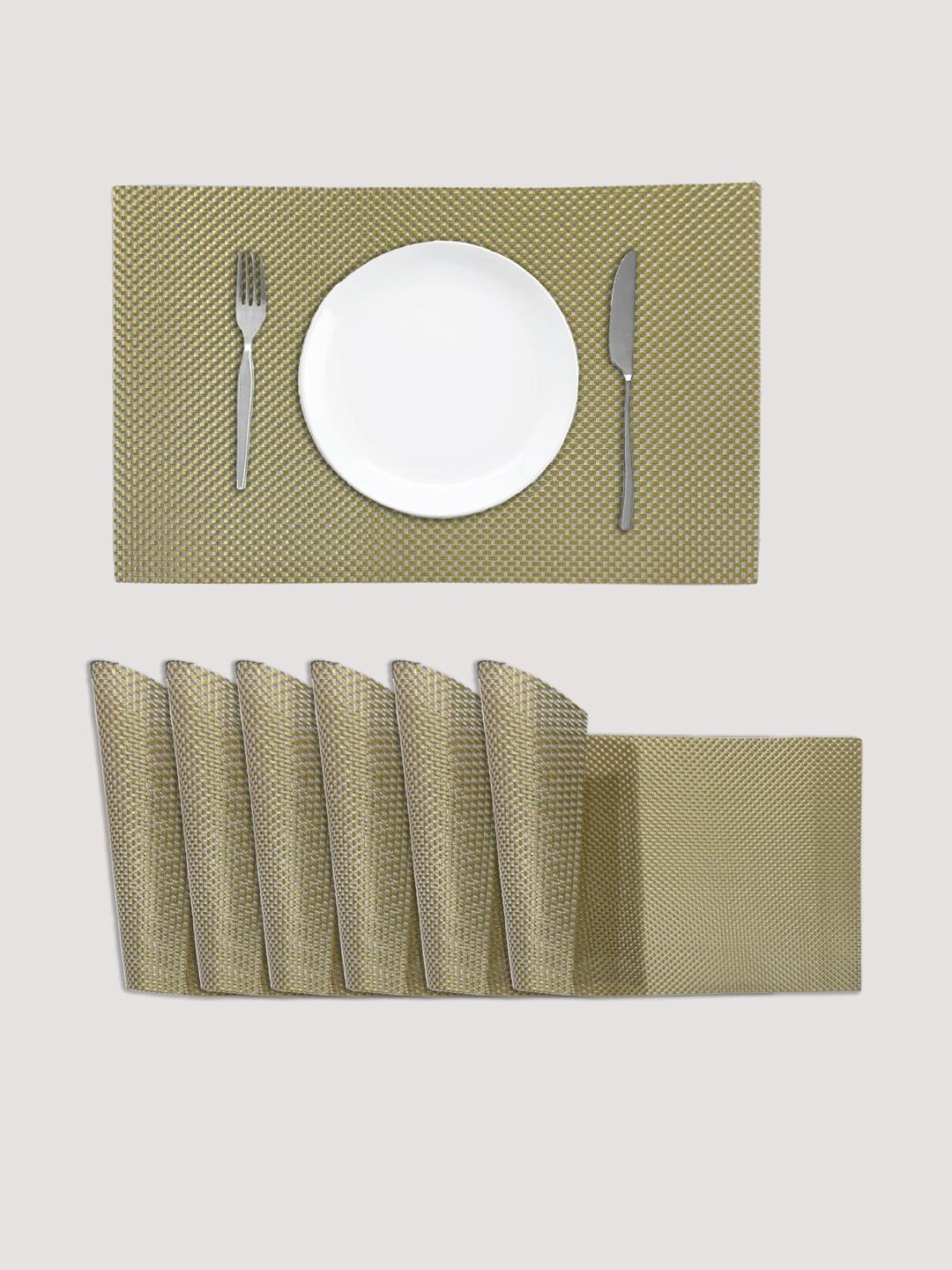 Black Gold Pack Of 6 Gold Toned Non Slip PVC Table Placemats