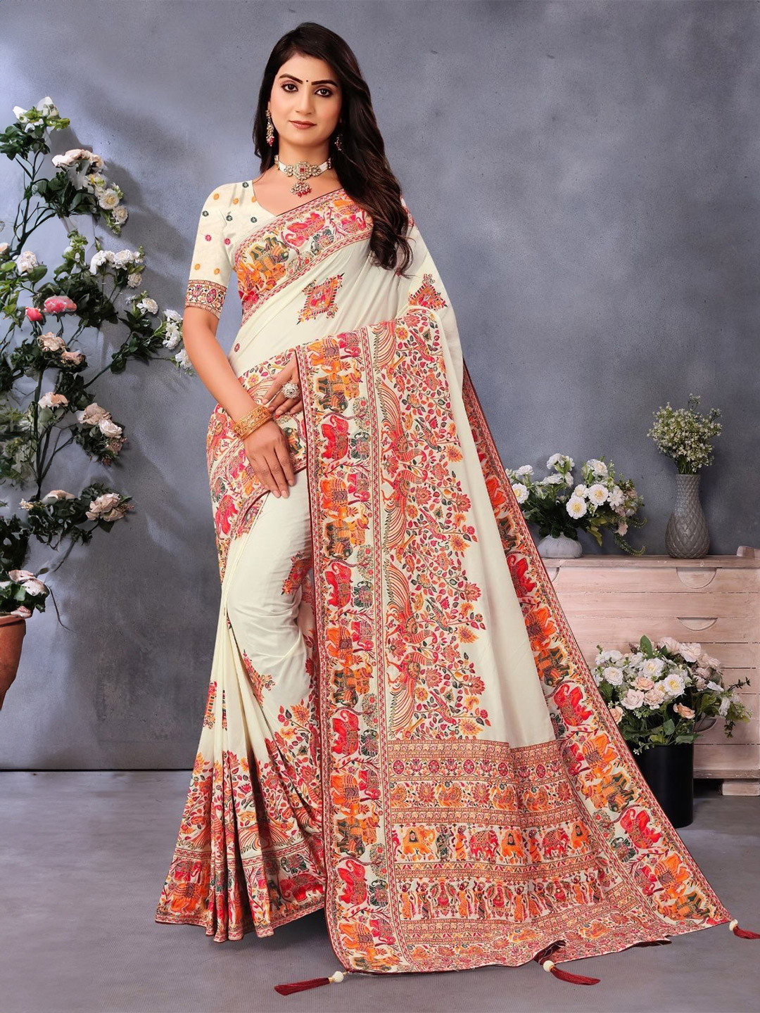 ENDECOR Ethnic Motifs Printed Saree with Blouse Piece