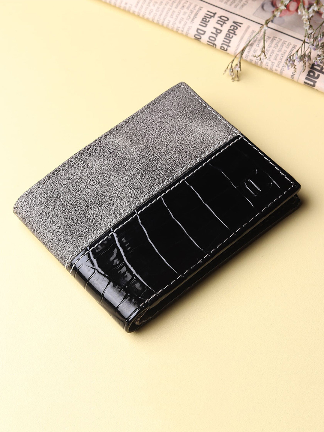 CRAFT LINE Men Colourblocked Cut Work Two Fold Wallet