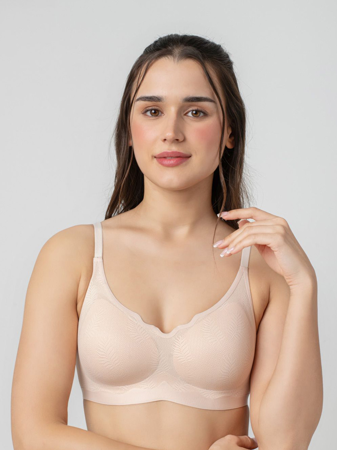 bodyline Women Floral Leaf Design Medium Coverage Lightly Padded T-shirt Bra
