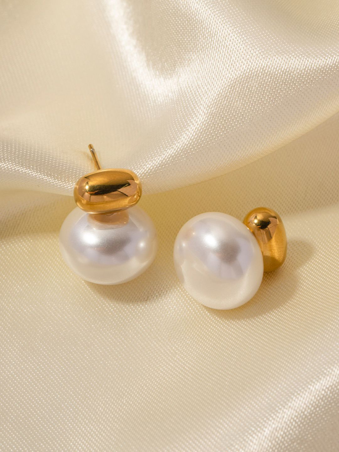 Young & Forever Stainless Steel Gold-Plated Pearls Beaded Spherical Shaped Studs