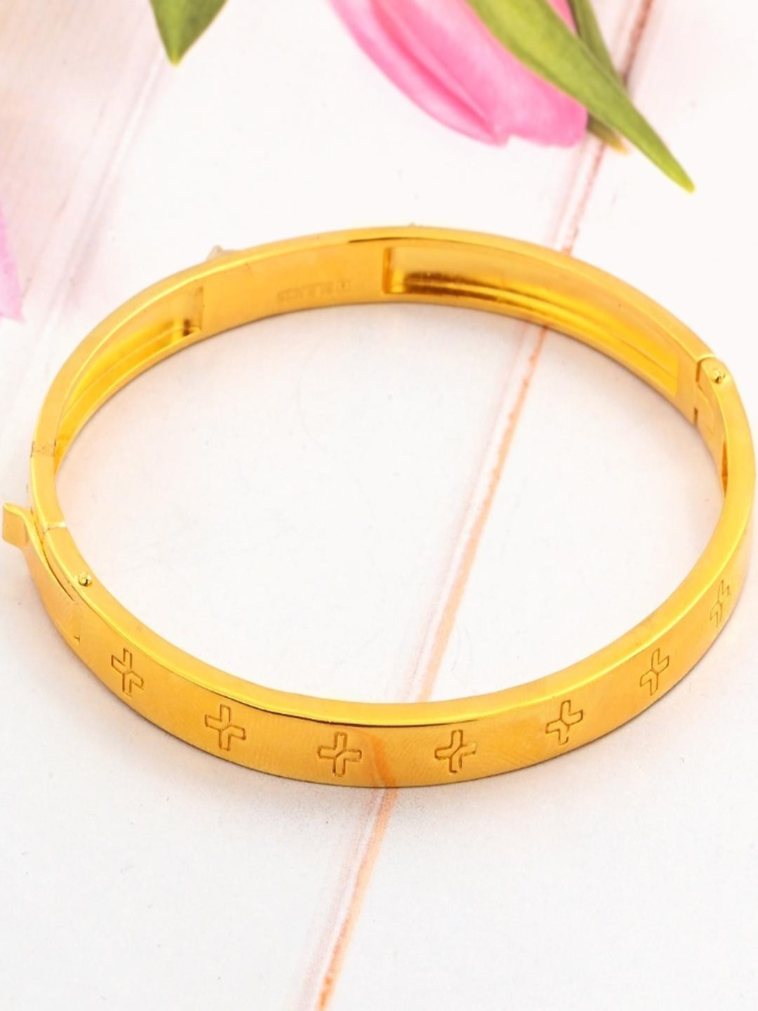 Vinayak Jewellers 925 Sterling Silver The Minimalist Engraved Silver Bracelet