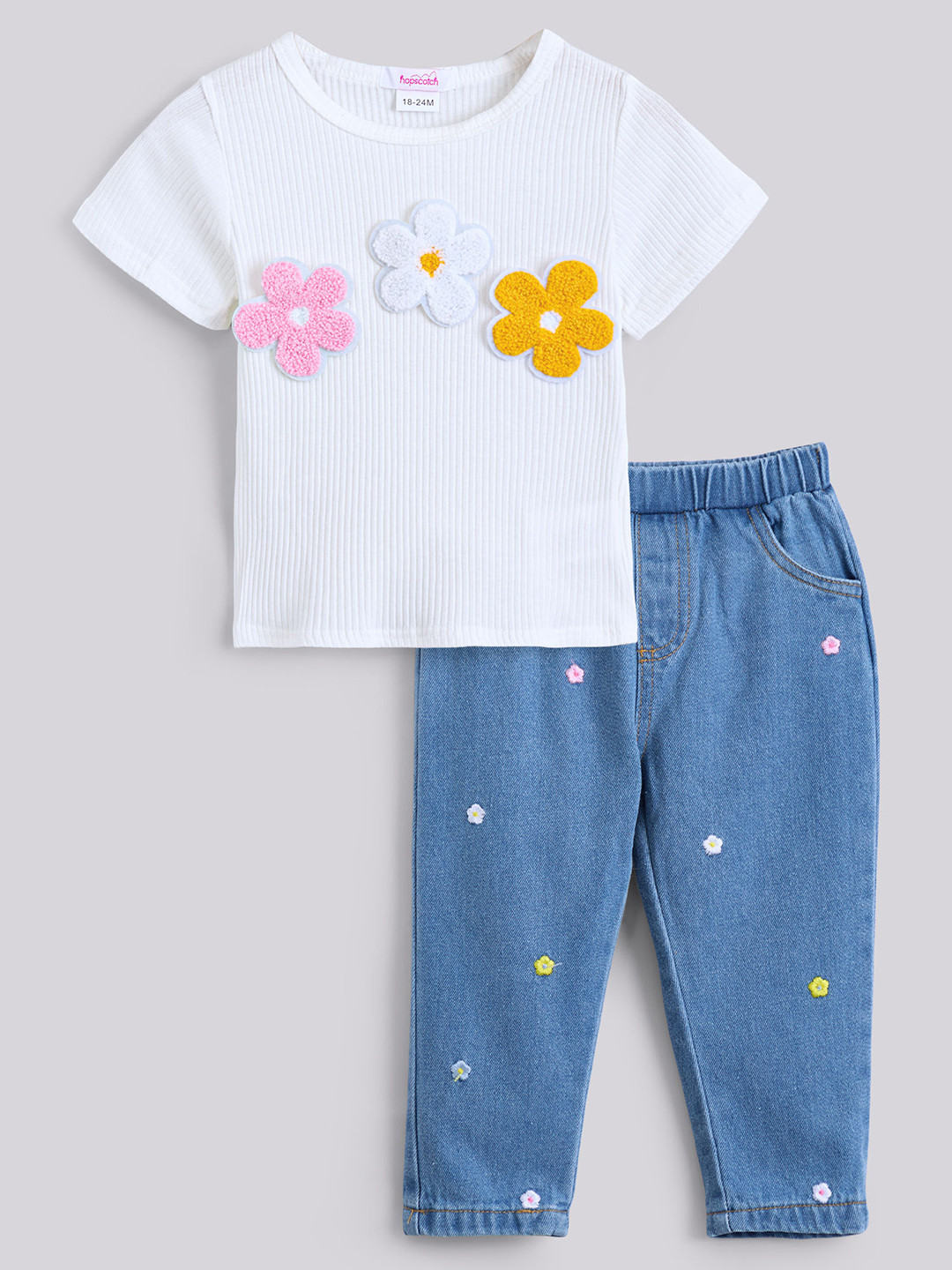 2-Piece Floral Applique T-shirt and Jeans