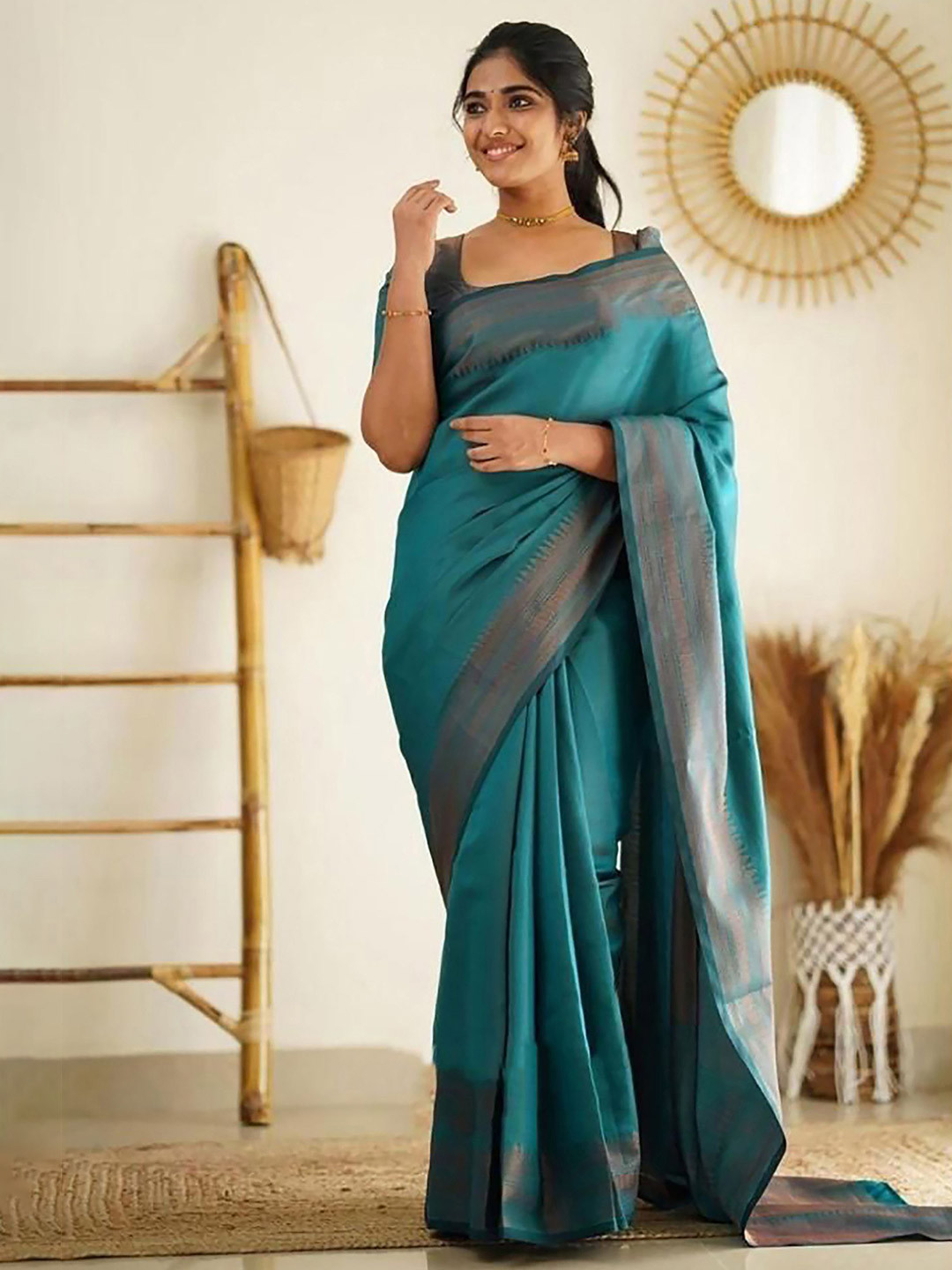Mitera Woven Design Zari Saree