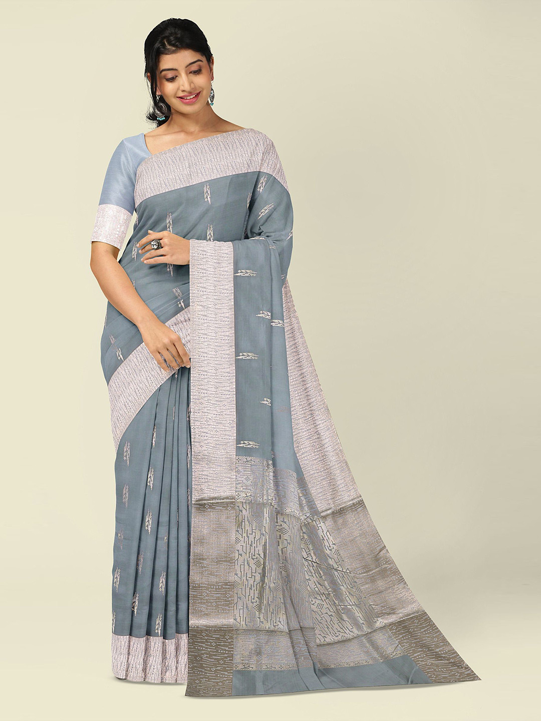 The Chennai Silks Uttar Pradesh's MAU Woven Design Zari Saree