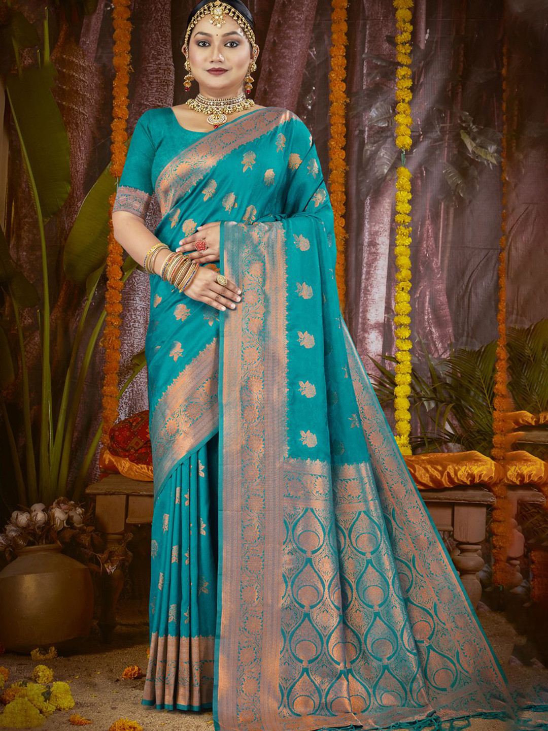 DEVATITHI Woven Design Sky Blue Silk Saree With Blouse Piece
