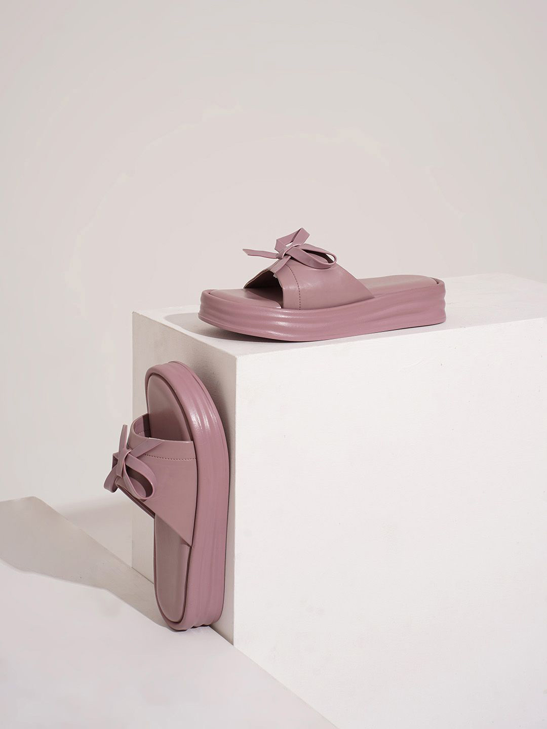 Froh Feet Party Platform Sandals with Bow