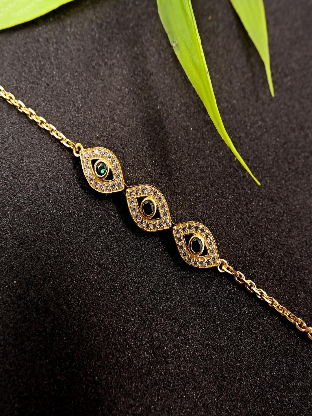 Vinayak Jewellers 925 Sterling Silver The Emerald Vision Zirconia Silver Bracelet