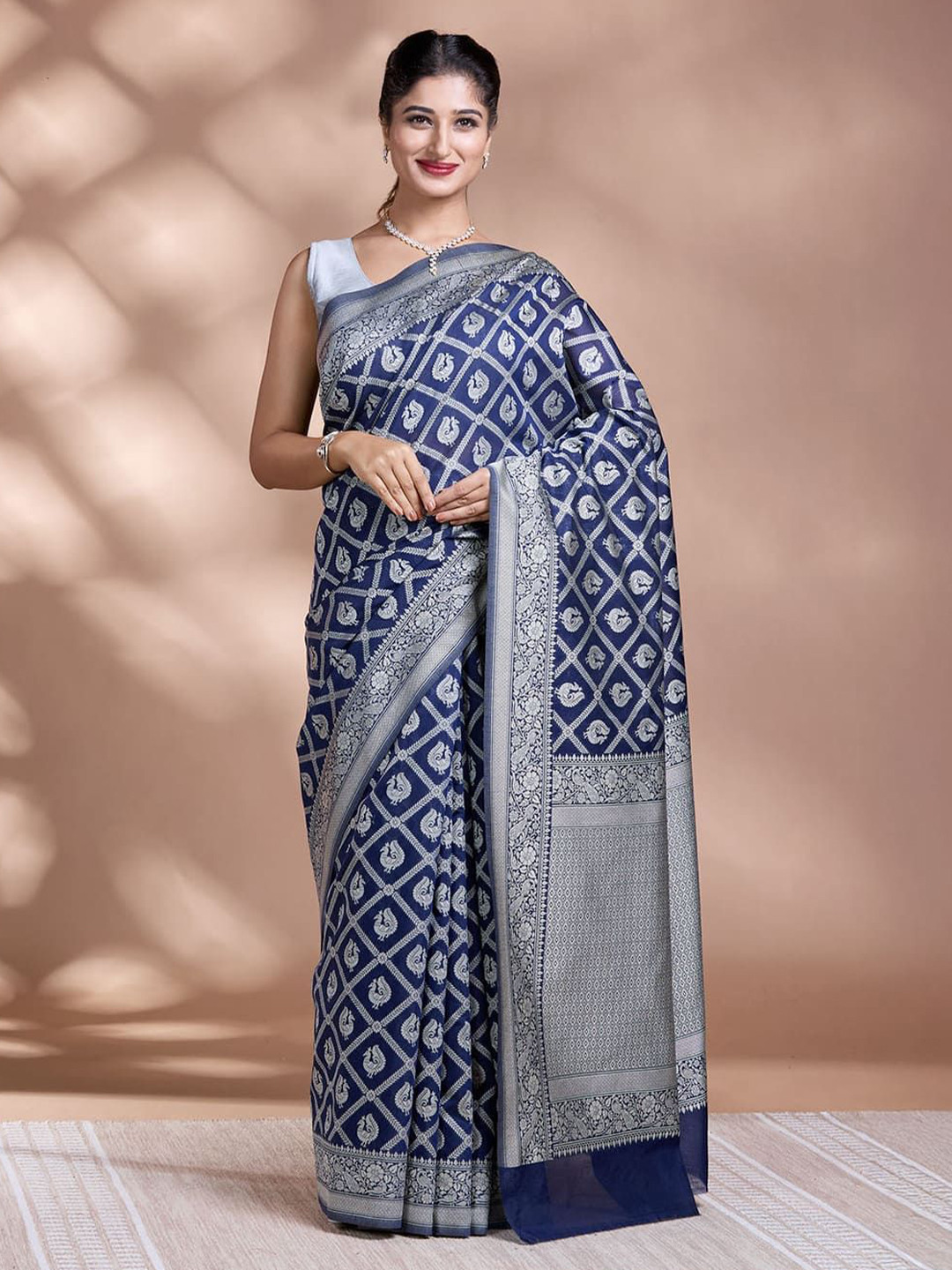 PALLU PATARI Woven Design Banarasi Saree With Blouse Piece