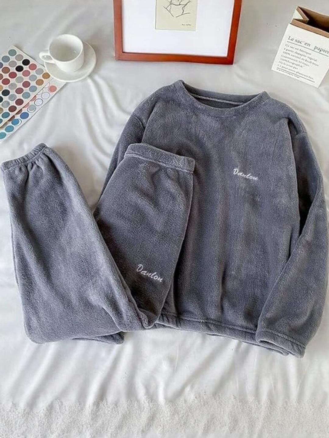 FITIN OUTFIT Boys Sweatshirt With Pyjamas