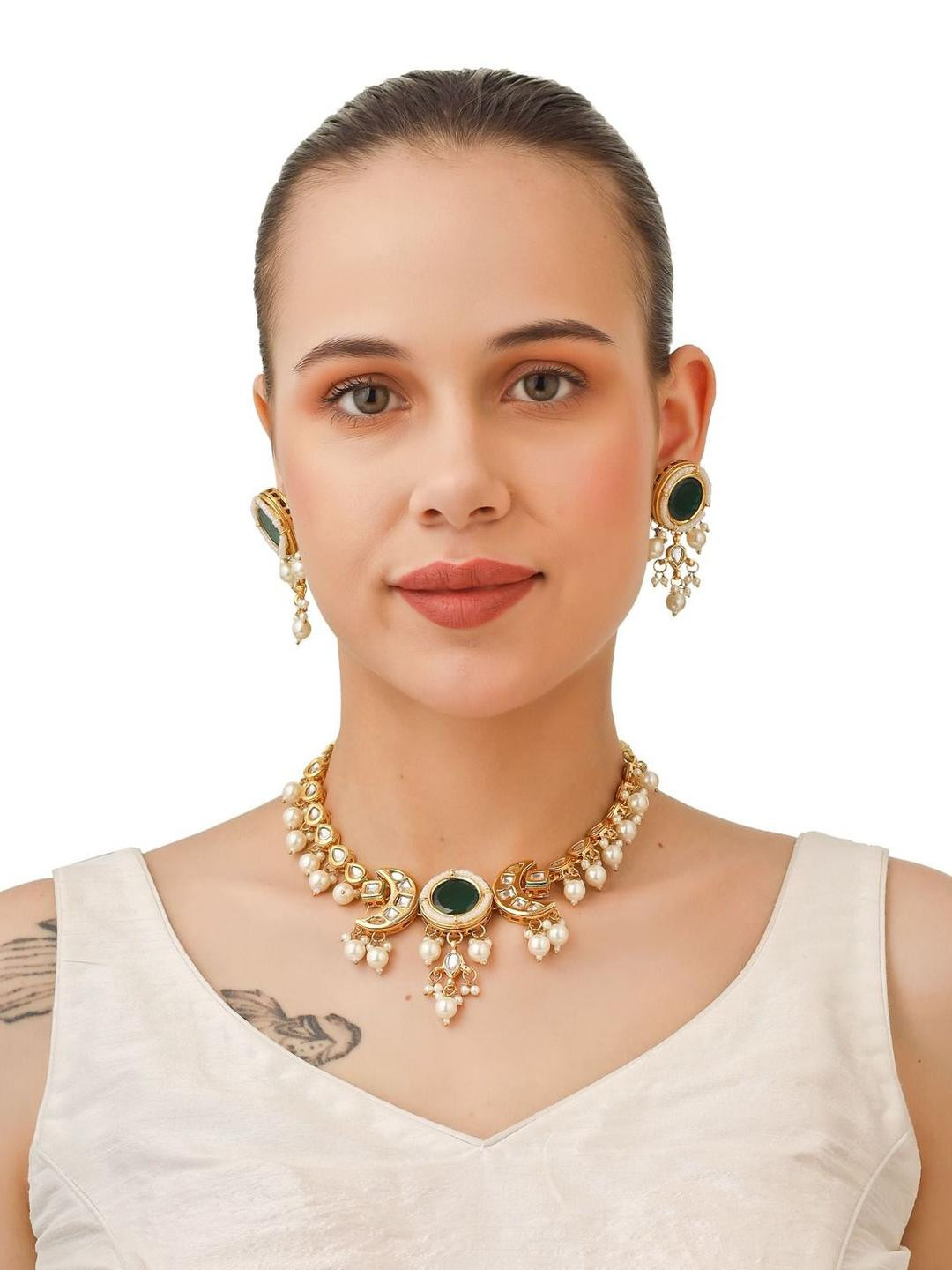 FINE KRAFT Green Kundan Jewekry Set