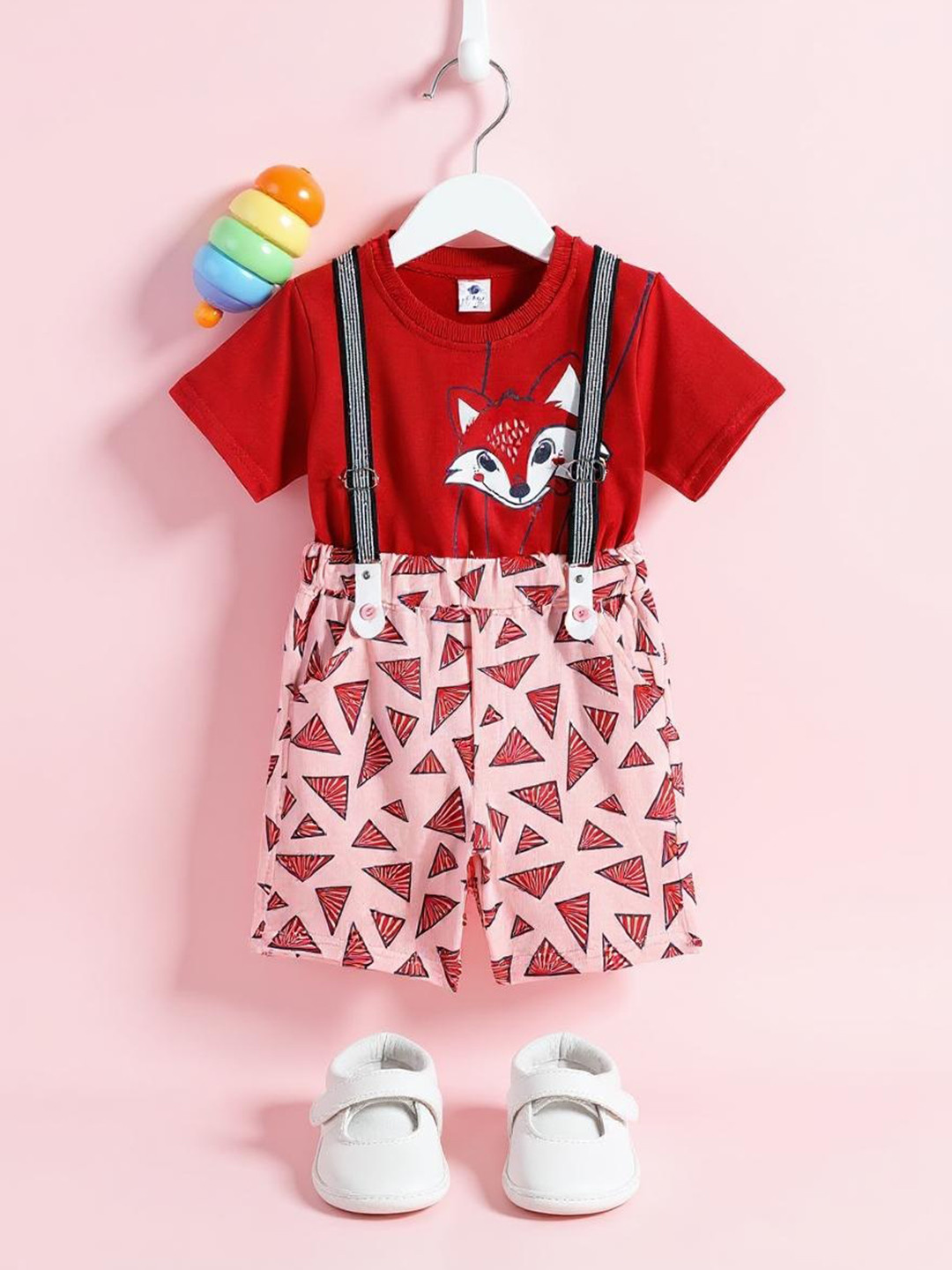 Kidszi Infant Boys Printed Pure Cotton T-shirt With Shorts & Suspenders