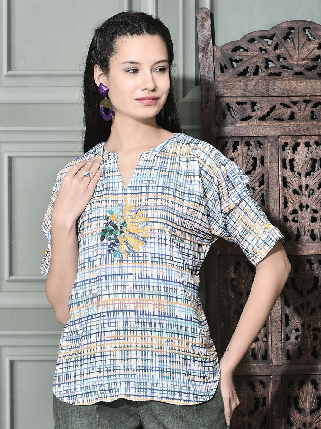 FUTURO Women Printed Extended Sleeves Top