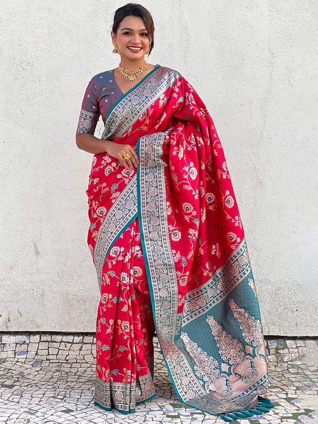 Nayanthara Trends Woven Design Zari Designer Banarasi Saree