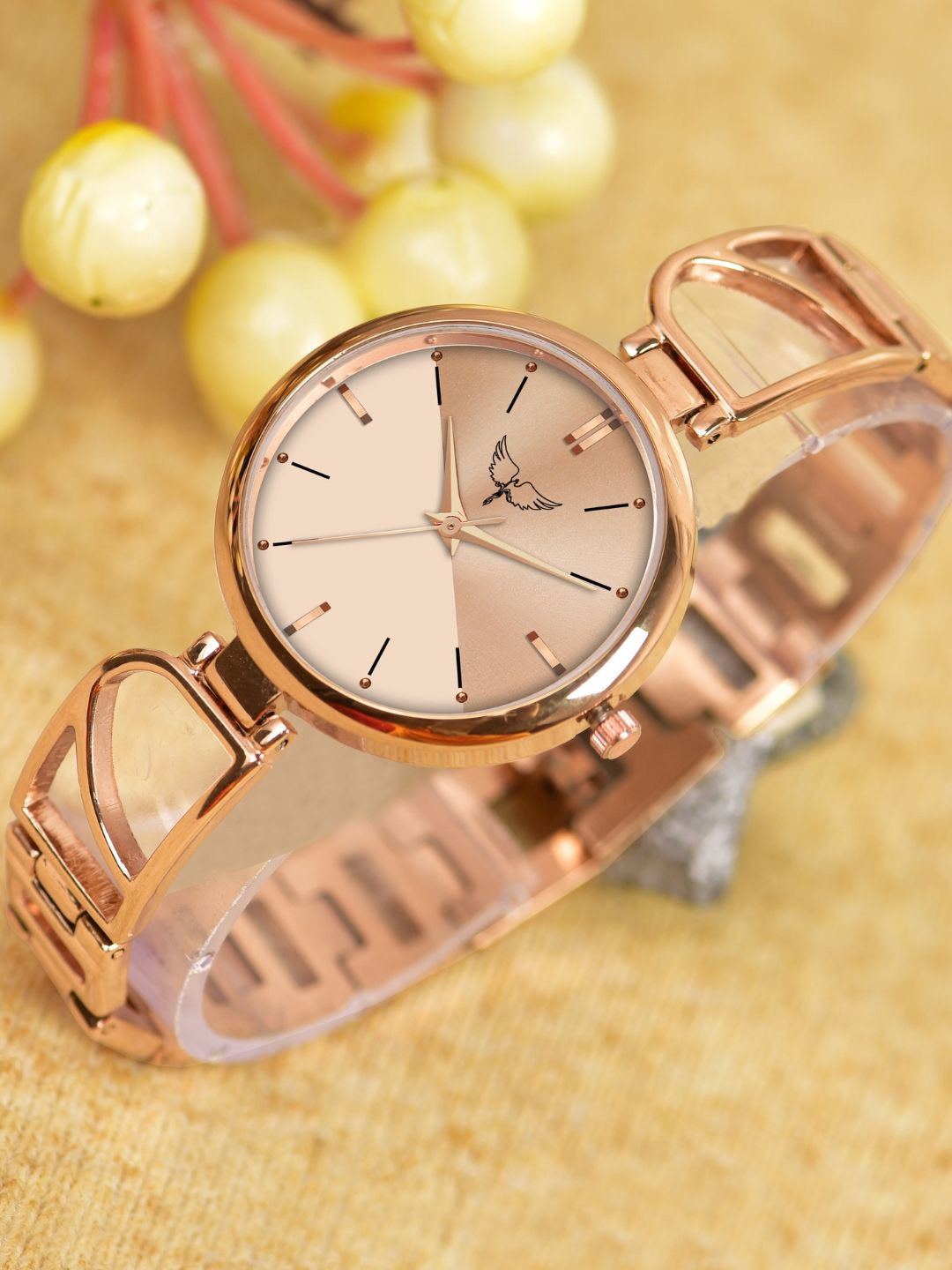 WHITE BIRD Women Round Dial & Bracelet Style Straps Analogue Watch  5102 Rose D Rose