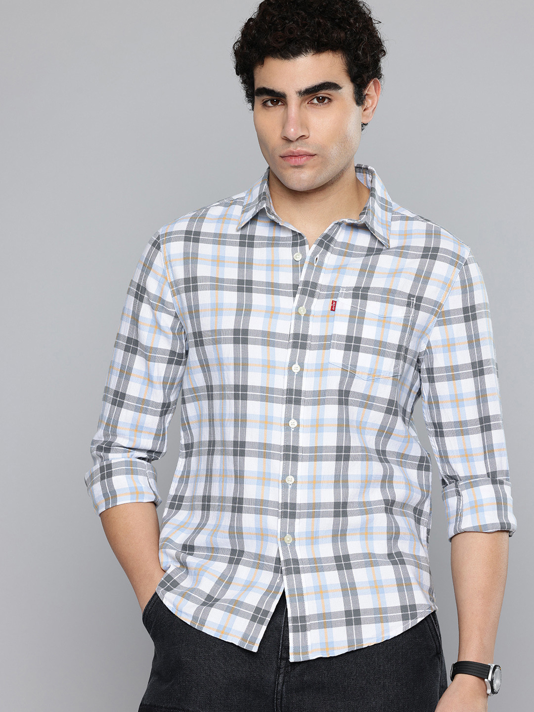 Levis Slim Fit Checked Pure Cotton Casual Shirt