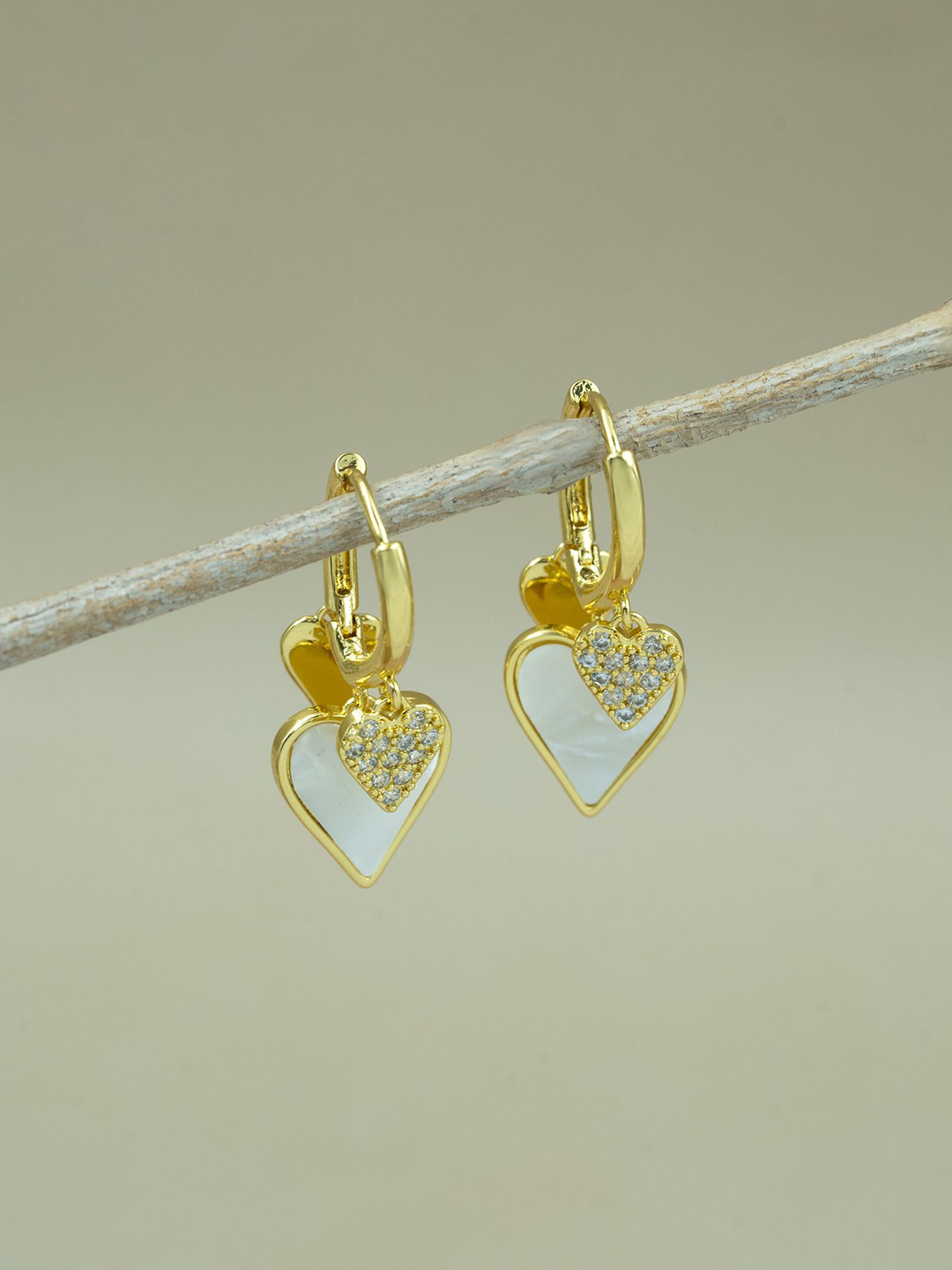 ARTKLIM Stainless Steel Gold-Plated Stones & Pearls Fluter Studded Hoop Earrings