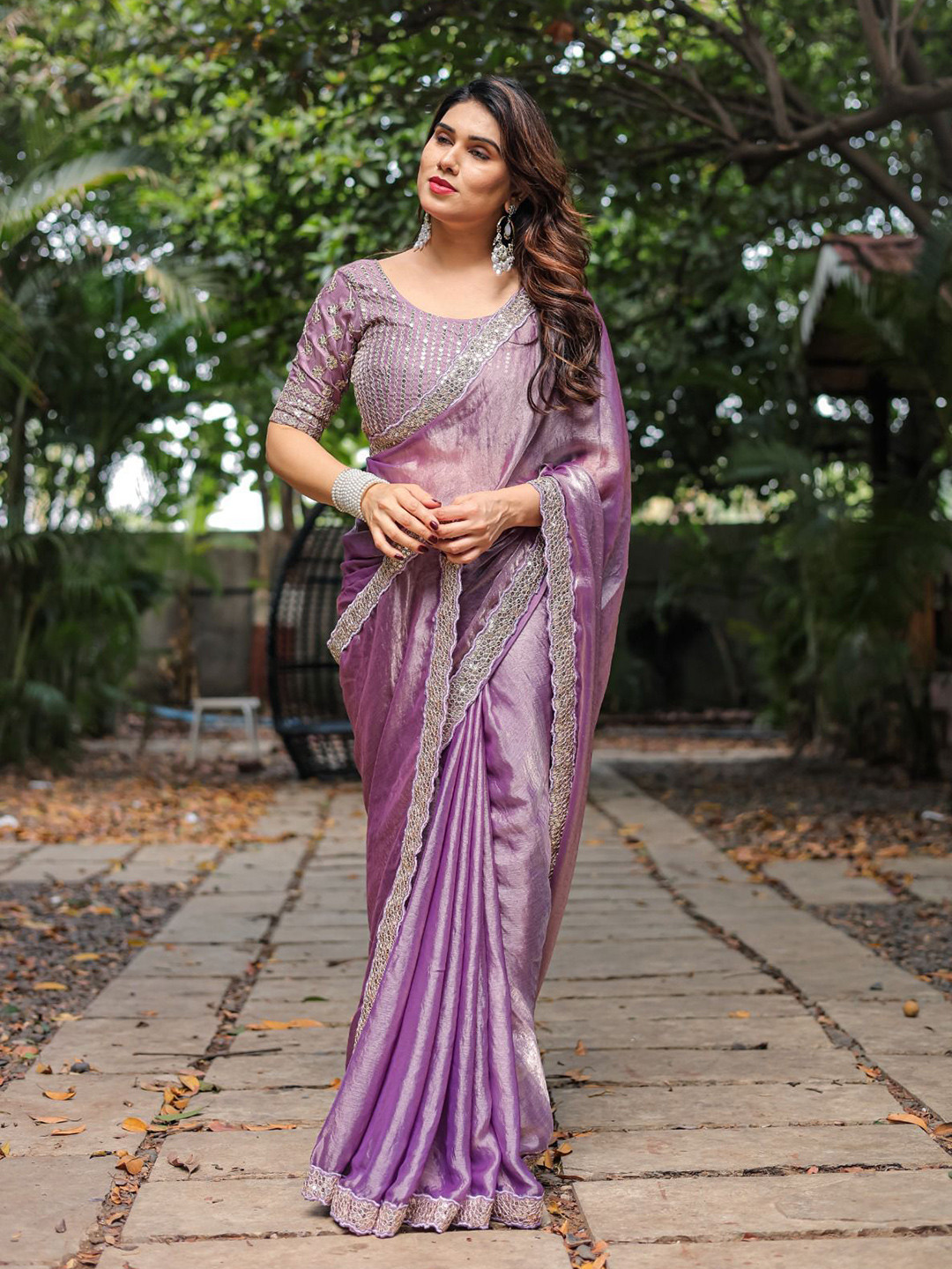 KAYOMMI Embellished Border Sequinned Pure Chiffon Saree