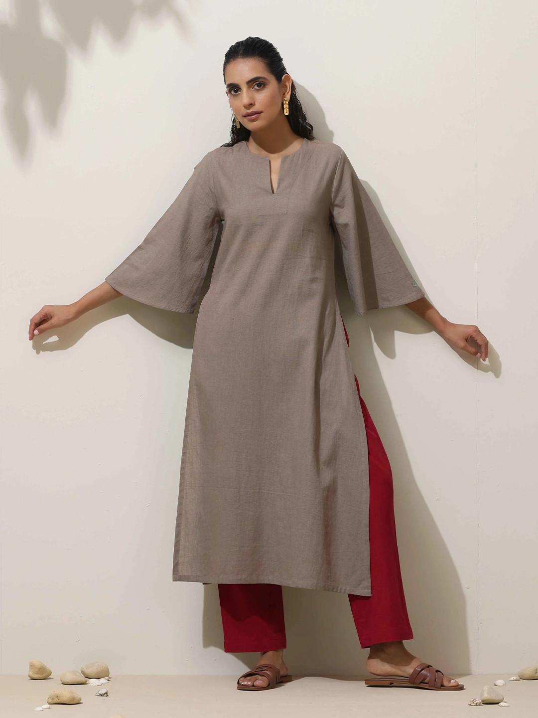 trueBrowns Women Grey Cotton Kurta Pant Set