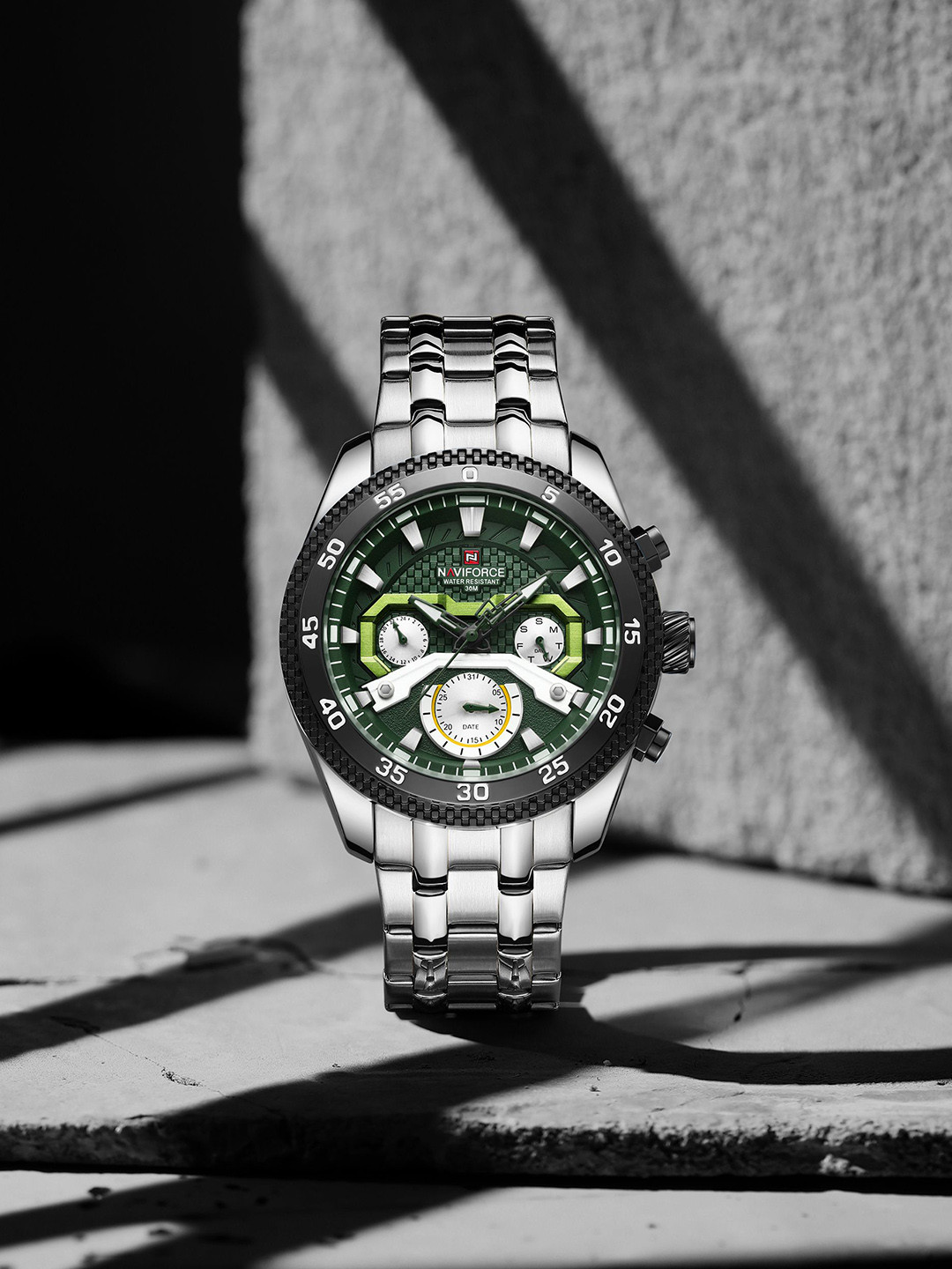Naviforce Men Stainless Steel Bracelet Style Straps Analogue Watch NF9222_S GN