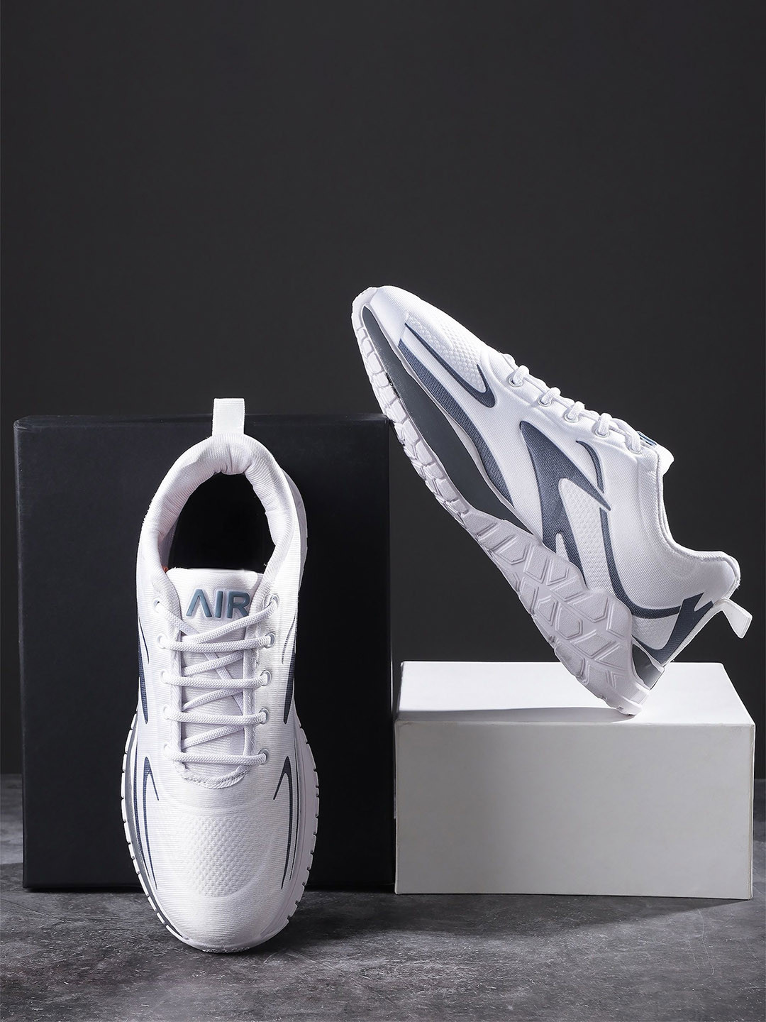 Deflow Hunter 602 Men Colourblocked Lace-Ups Sneakers