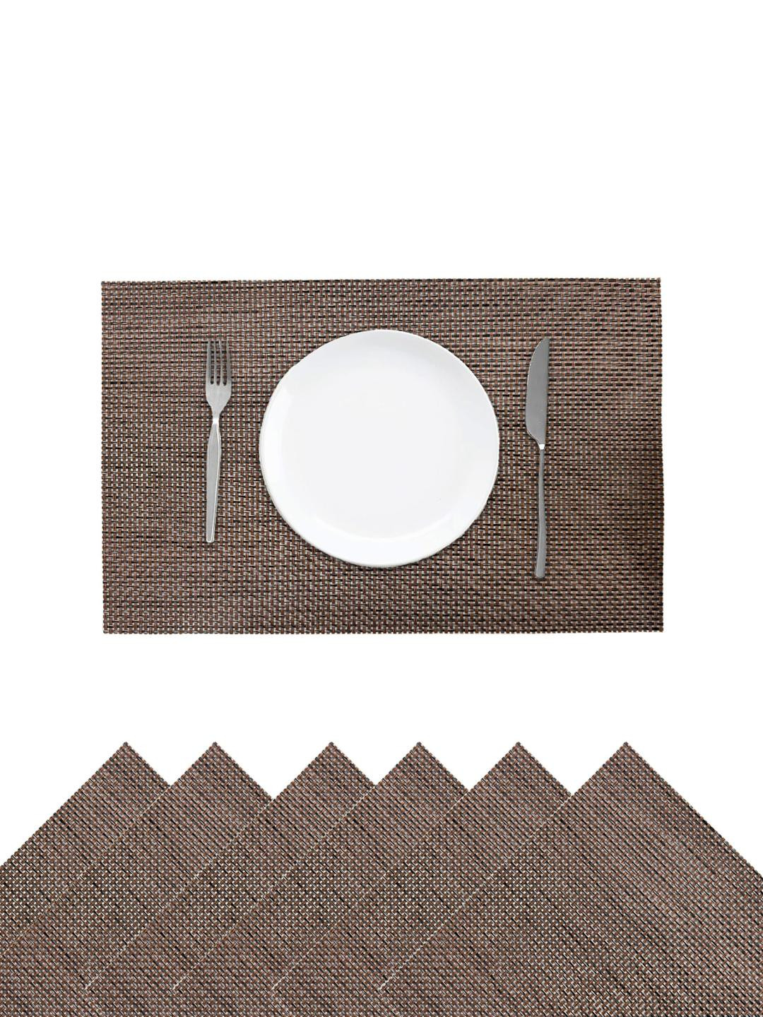 Black Gold Set of 6 PVC Heatproof and Non-Slip Table Placemats