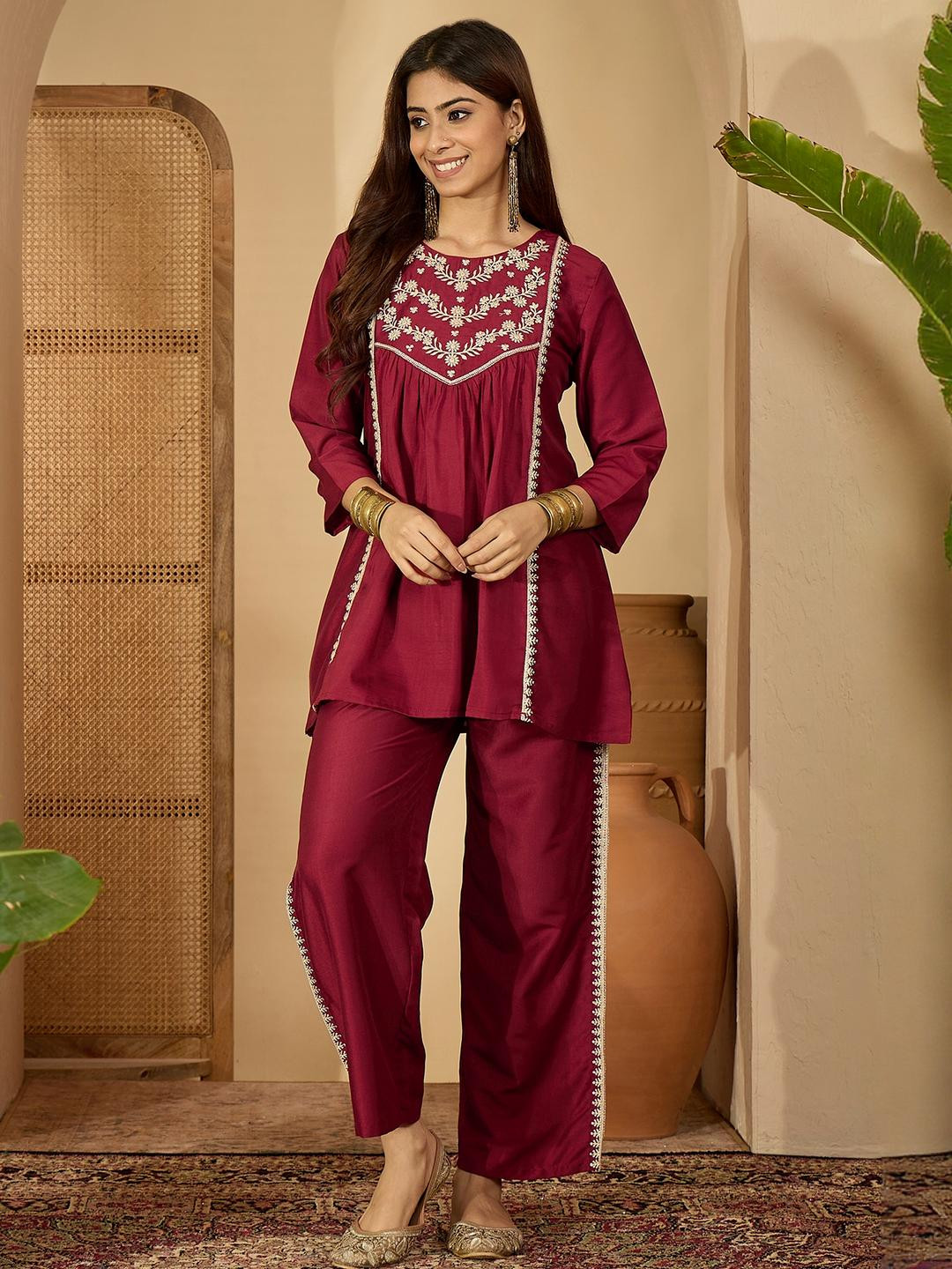 Sangria Women Maroon Pure Silk Co-Ords
