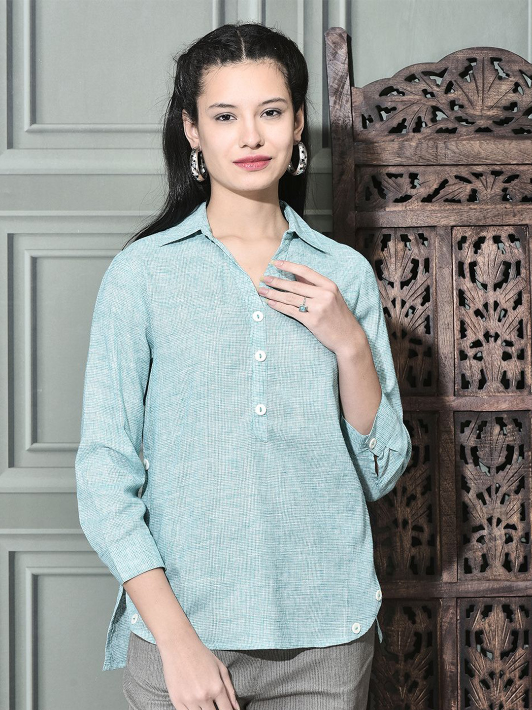FUTURO Women Cuffed Sleeves Shirt Style Longline Top