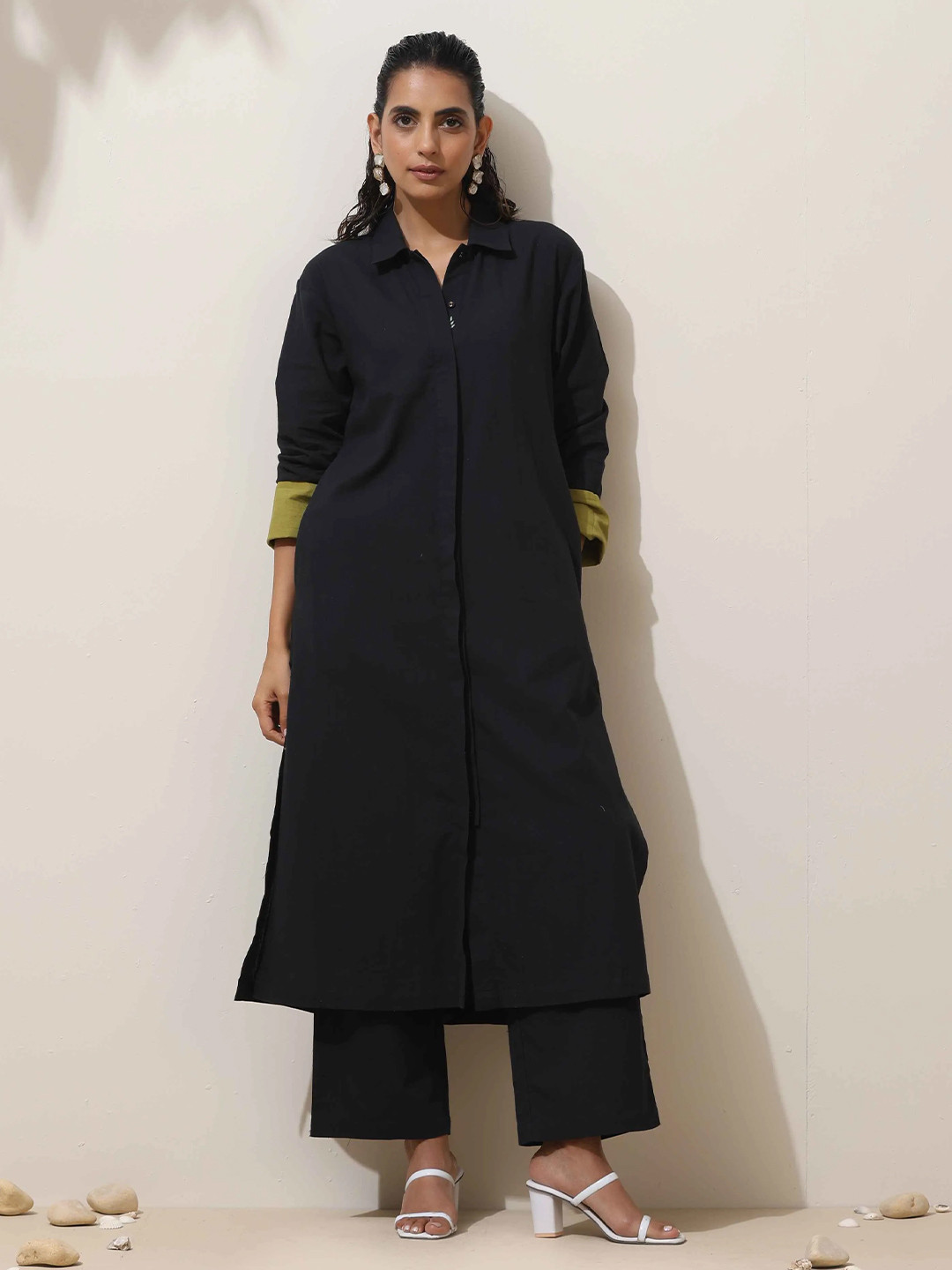 trueBrowns Women Black Cotton Kurta Pant Set