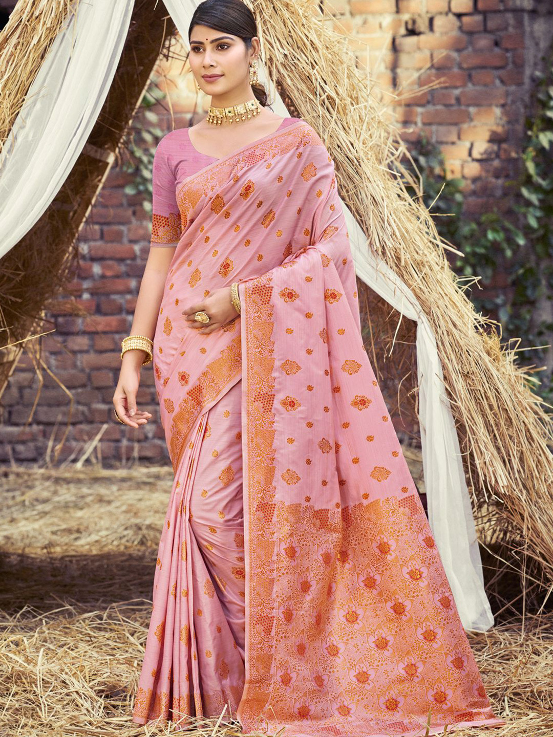 DEVATITHI Pink Silk Saree