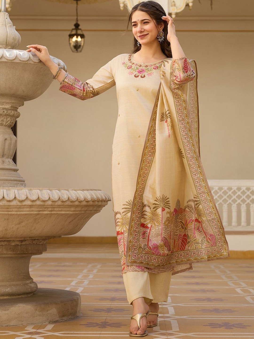 High Five Tex Women Floral Embroidered Beads and Stones Kurta with Trousers & Dupatta